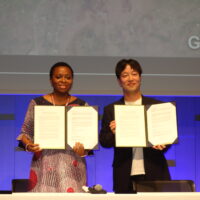 アフリカの2政府機関と協業